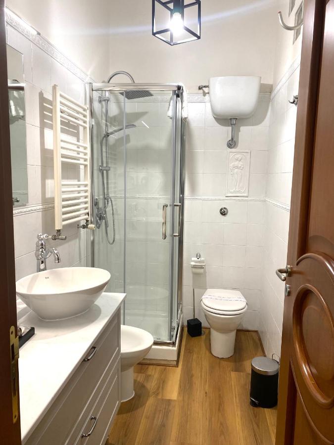 Miluar - Centro Storico - Lungo La Via Della Musica Bed and Breakfast Napoli Eksteriør billede